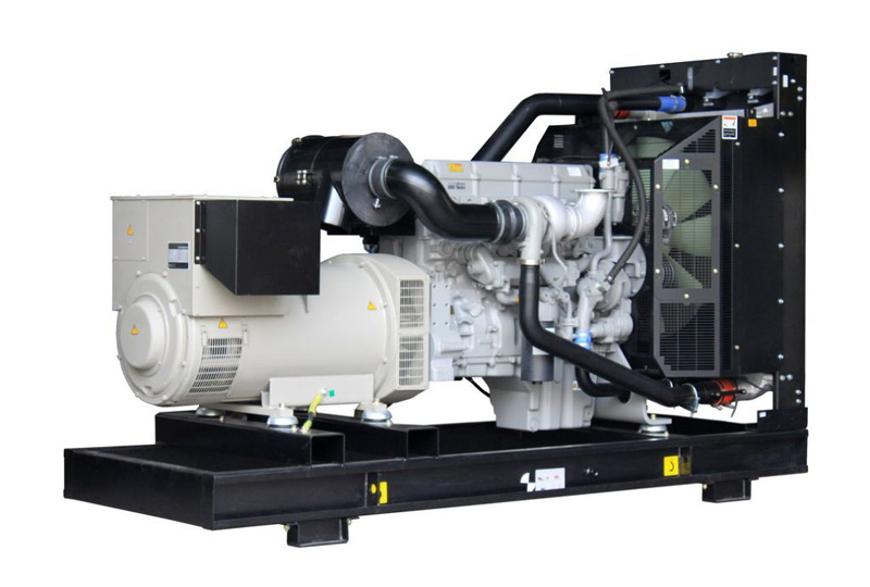 峨蔓镇柴油发电机组租赁出租机油底壳正确清洗方法