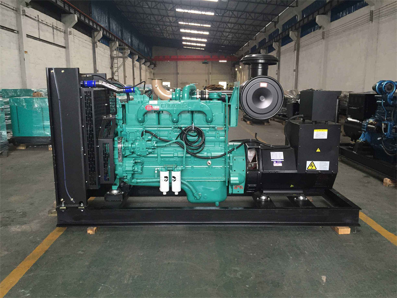 峨蔓镇柴油发电机用什么控制系统好一些?