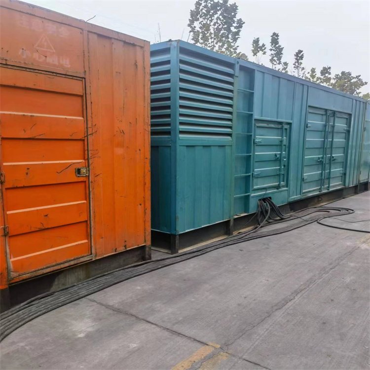 峨蔓镇如何选择适合 600kW 柴油发电机组的热继电器？