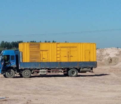 峨蔓镇发电机出租如何判断柴油发电机冷却液是否需要更换？