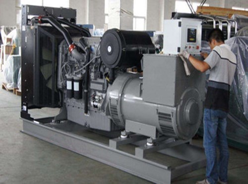 峨蔓镇柴油发电机组和储能设备配合使用的案例