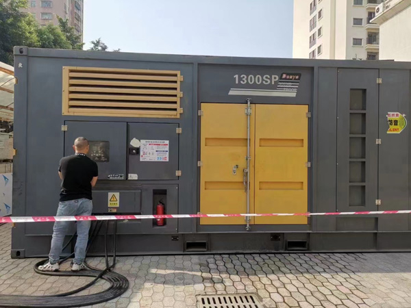 峨蔓镇100kw柴油发电机组的机油应该如何选择？