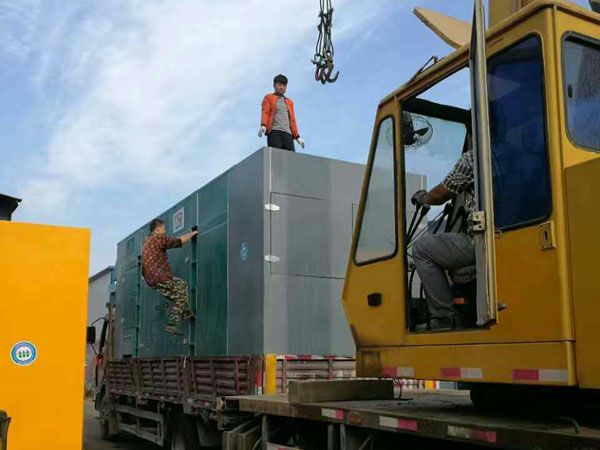 峨蔓镇更换水冷式机油散热器密封件的操作流程是怎样的？